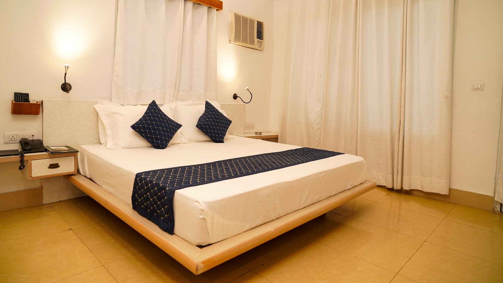 Woodhouse I room 2 — The Sirmour Retreat
