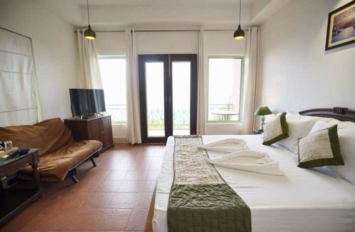 Dormitory group stay resort Nahan